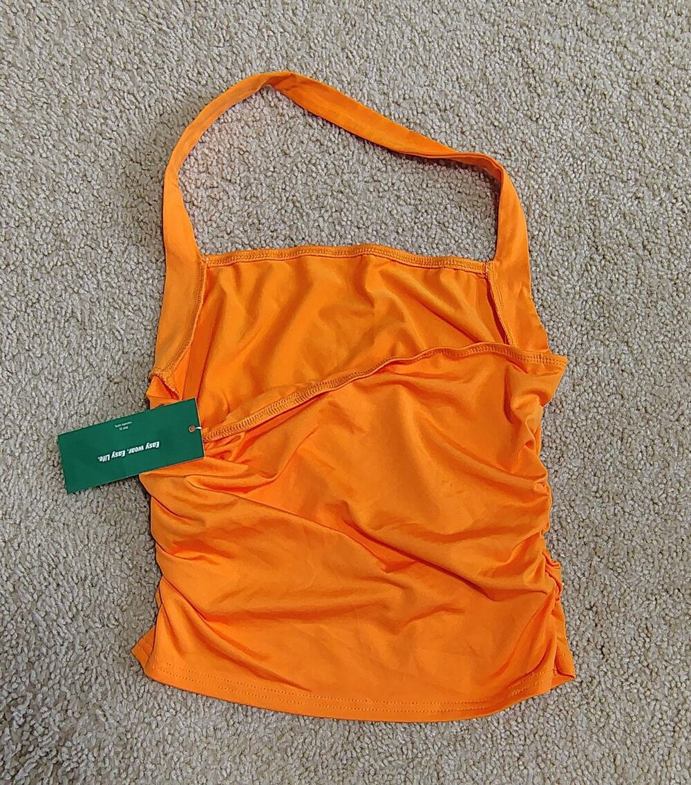 NWT Super Cute and Colorful Halter Top Women’s Size Medium Trendy 2YK